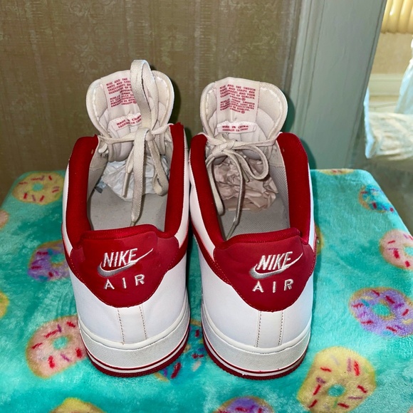Nike  AF 1 Low Retro Summit White /University Red - Picture 3 of 12
